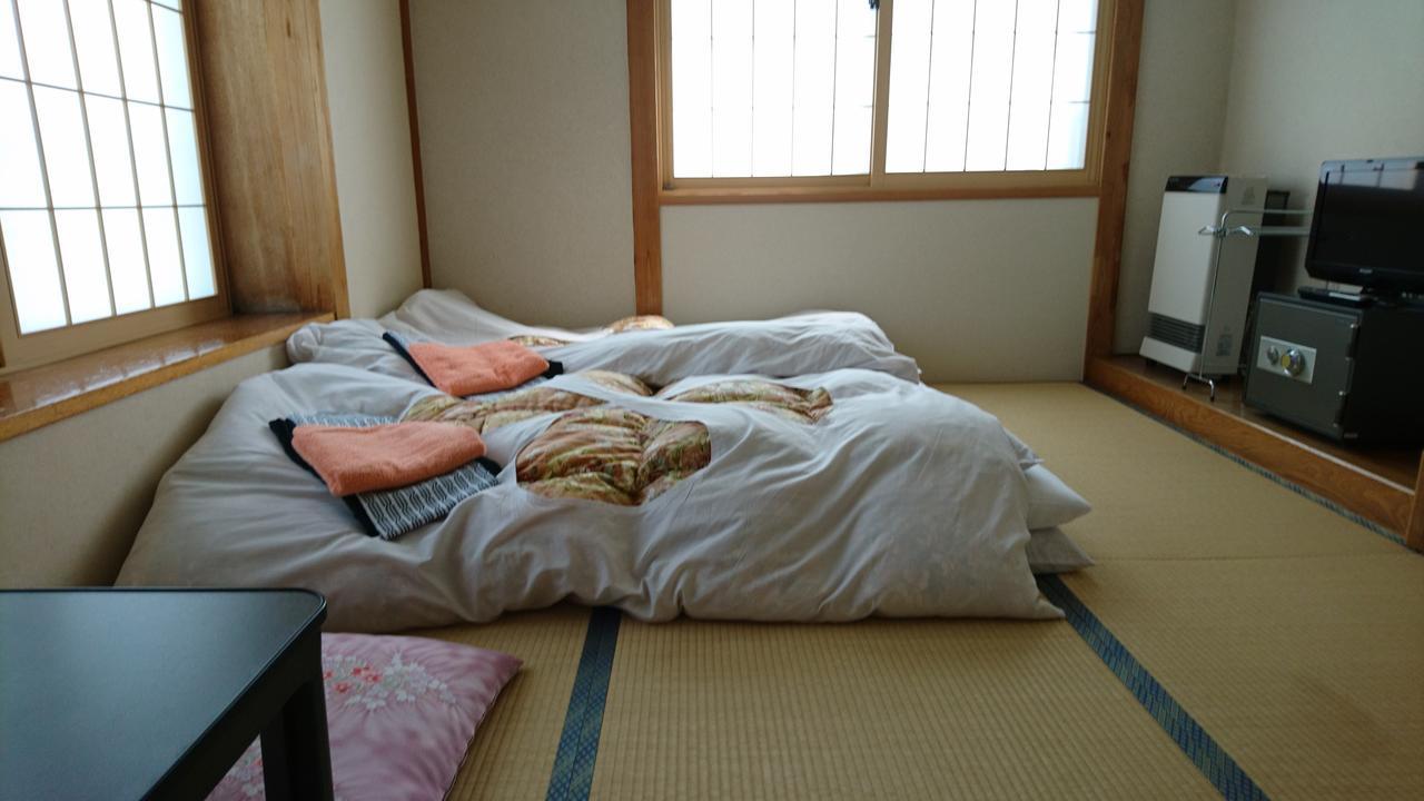Apple Inn Takasaka Nozawaonsen Eksteriør billede