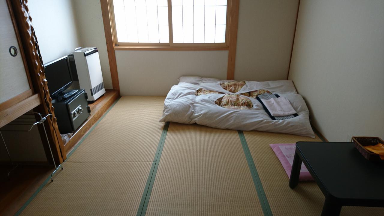 Apple Inn Takasaka Nozawaonsen Eksteriør billede